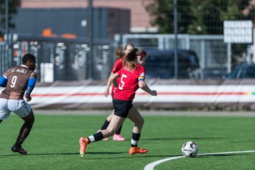 Bild 262 - wBJ FC St. Pauli - Eimsbuetteler TV : Ergebnis: 3:4